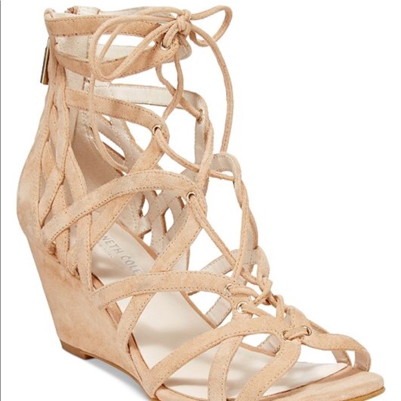 Kenneth Cole Wedge - Picture 5 of 6